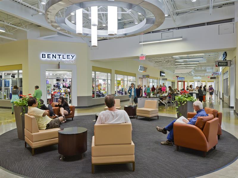 Tanger Outlets Complex Interior 1